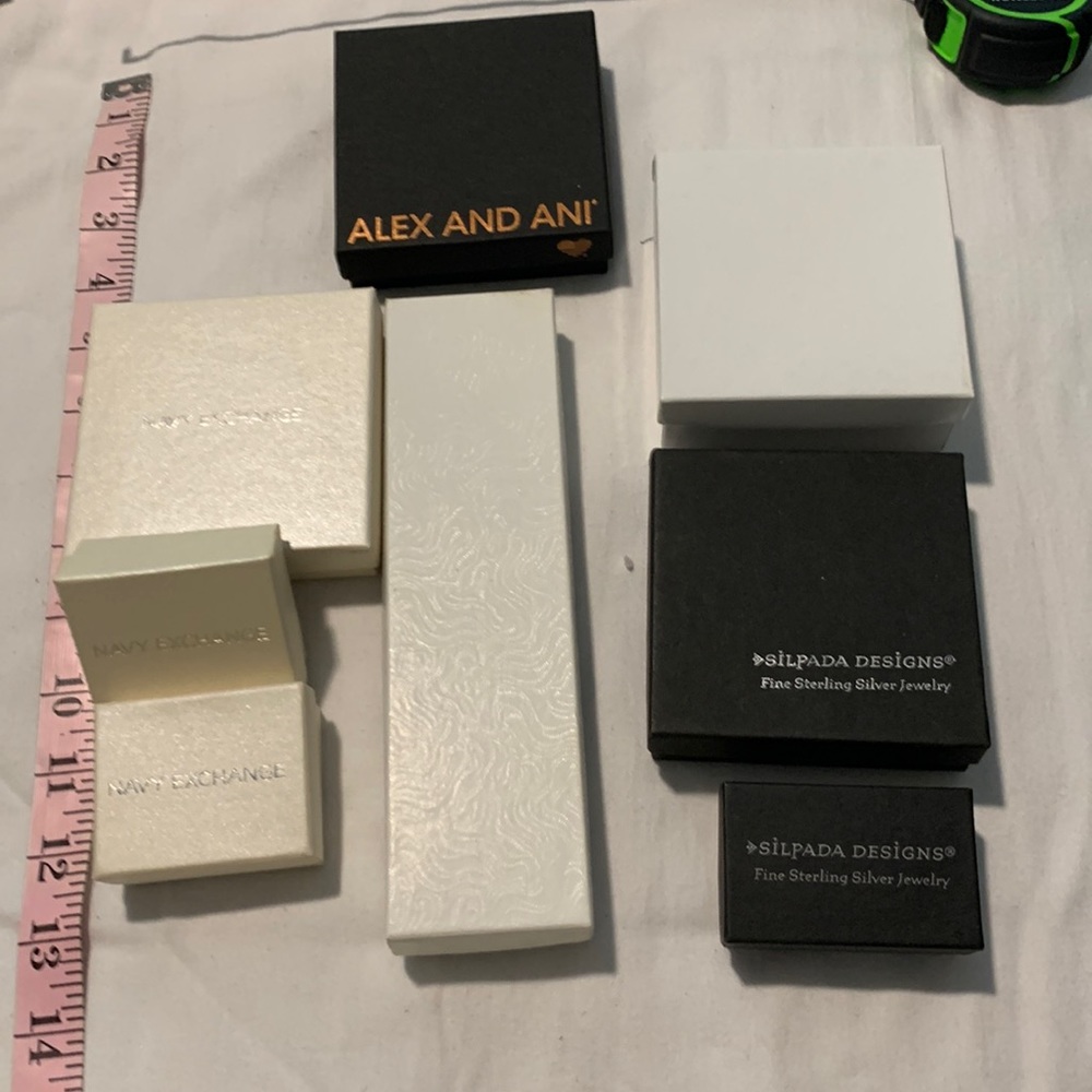 Gift Boxes - Picture 3 of 6